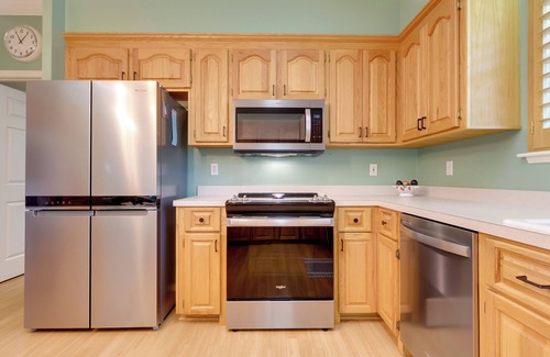 Diamondhead House | Chic Home w/Club Access Near Bay St Louis!