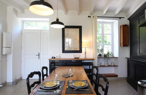Sainte-Marie-du-Mont Cottage | Chic house at D-Day heart, private garden, Wifi, linens included