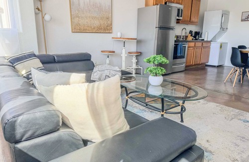 Little Italy Apartment | Chic Loft in Little Italy w/City Views n Parking