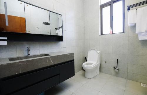 Entebbe Apartment | Chic Luxe Studio Kampala