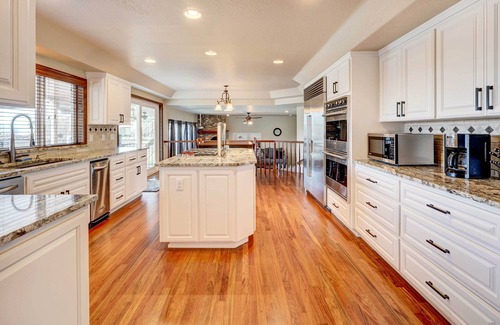 Medford Villa | Chic Medford Retreat - Outdoor Pool & Sauna!