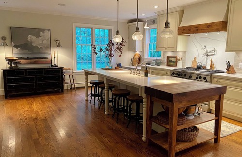 Lenox House | Chic Modern Farmhouse 1 Mile to Downtown Lenox