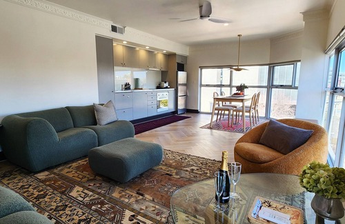 Darlinghurst Apartment | Chic penthouse apartment in heart of Darlinghurst