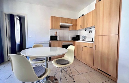 European Quarter Apartment | Chic & quiet 2 minutes from the European Parliament