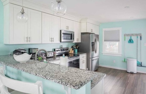 Chic's Beach House | Chic's Beach Beauty Too!