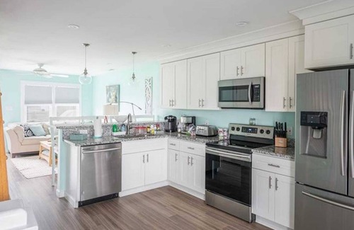 Chic's Beach House | Chic's Beach Beauty Too!