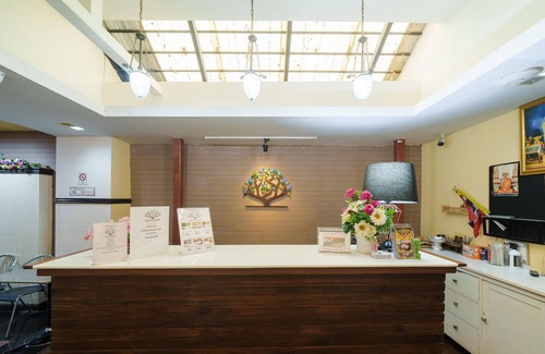 Lak Si House | Chic Solo Getaway | Deluxe Comfort Near Old Town