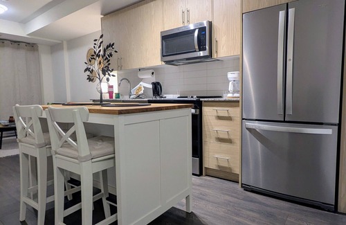 Oakville Condo | Chic & Stylish Oakville Condo