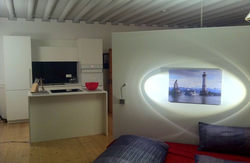 Insel Apartment | Chic townhouse apartment - Lindau Island - on 92 sqm, Reichsplatz 50 m to the port
