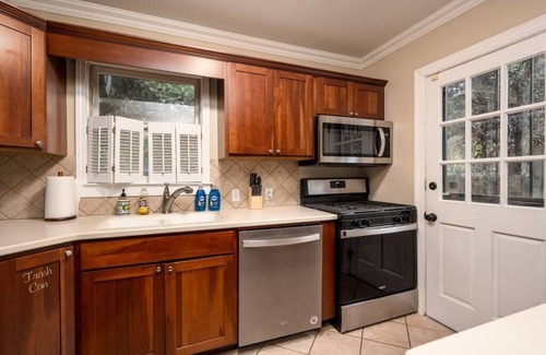 Joffre House | Chickasaw Gardens Bungalow