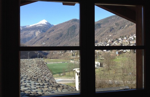 Chiesa in Valmalenco Cabin | Chiesa in Valmalenco Stone House