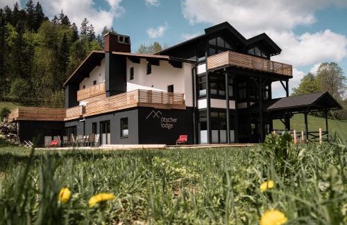 Lackenhof Apartment | Chihuahua's Ötscher Apartment, but people are also very welcome in our eco-friendly resort!