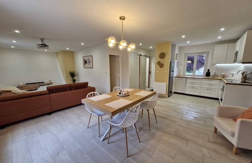 Chevannes House | Chill House - 2 Bedroom House