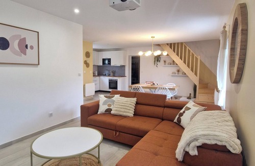 Chevannes House | Chill House - 2 Bedroom House