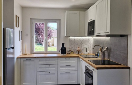 Chevannes House | Chill House - 2 Bedroom House