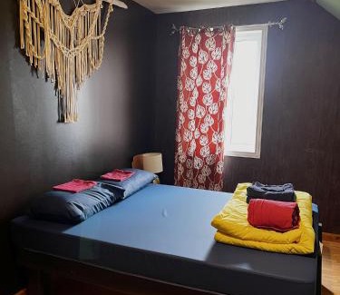 Sainte-Anne-des-Monts House | Chill Shack - Auberge Jeunesse