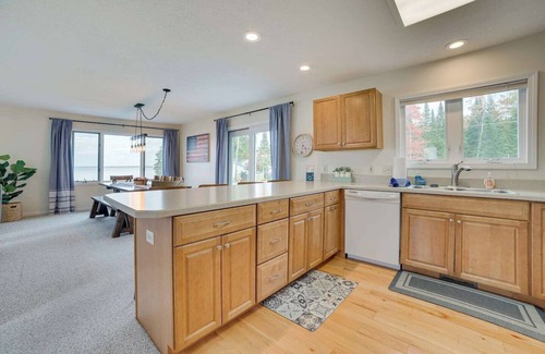 Prudenville House | Chillwater Lakehouse