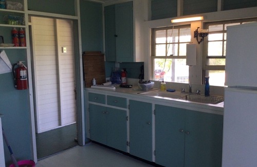 Chilmark Cottage | Chilmark pond side cottage with beach access, sweeping viewsn