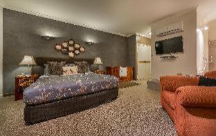 Shadforth Cabin | Chimes Spa Retreat