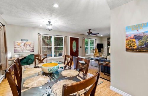 Chimney Rock Ski Chalet | Chimney Rock Chalet Near Lake Lure!