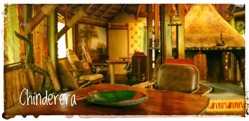 KwaMazambane Cabin | Chinderera Eco Lodge