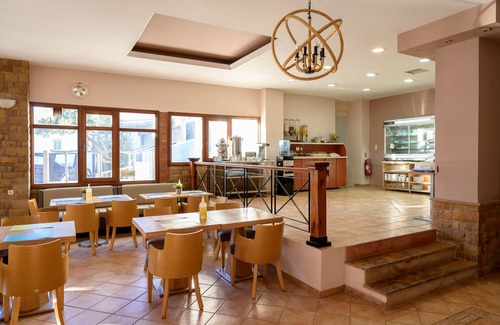 Paralia Agias Fotinis Hotel | Chios Xenia Studio & Apartments
