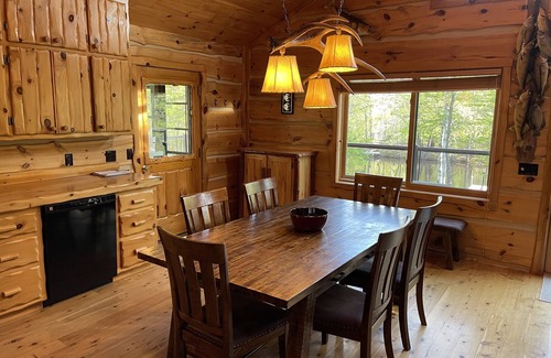 Hayward Cabin | Chippewa Flowage Adventure Base: Fish, Kayak, Explore!