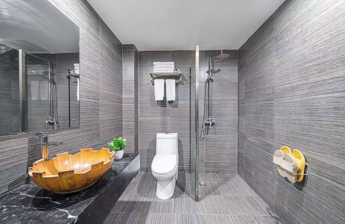 Jeifangbei Central Business District Hotel | Chongqing Fanghua Hotel (Hongyadong Branch)