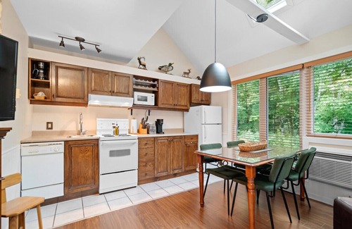 Mont-Tremblant Pedestrian Village Condo | Chouette Tremblant Ski In/Out Pedestrian Village