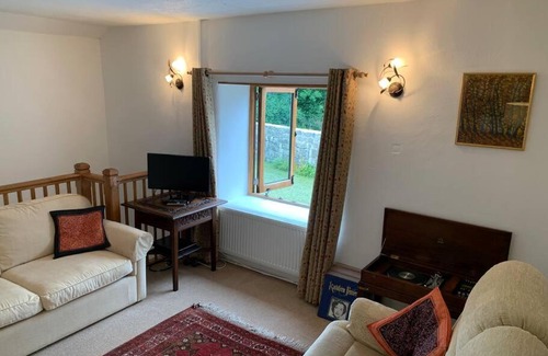 Helston House | Chough Cottage