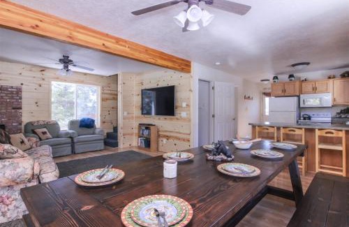 Meadow View Heights House | Christensen Retreat