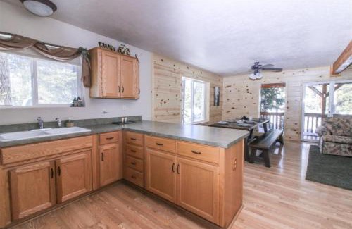 Meadow View Heights House | Christensen Retreat