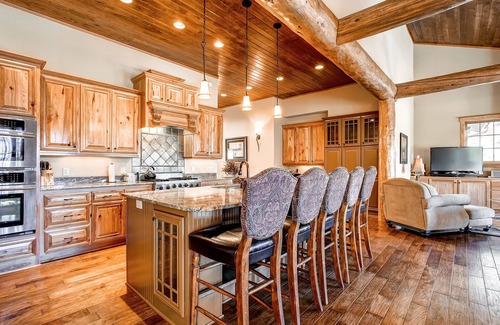 Christie Heights House | Christie Heights Retreat