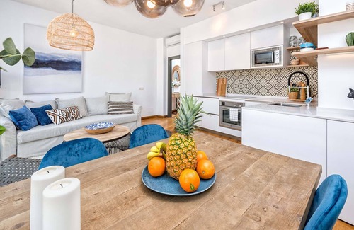 La Victoria Apartment | Christina - Holiday Penthouse Malaga City