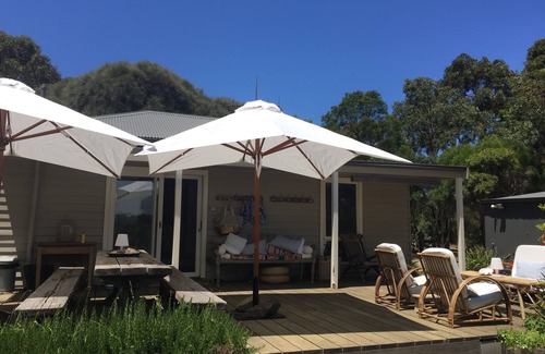 Flinders House | Christlodge - quiet beach getaway
