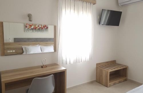 Poros Apartment | Chrysanthe's Apartments No1