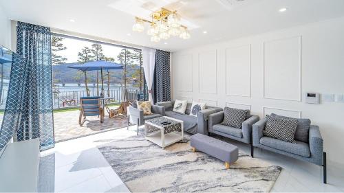 Cheongyang House | Chungnam Cheongyang Kongmaea Poolvilla