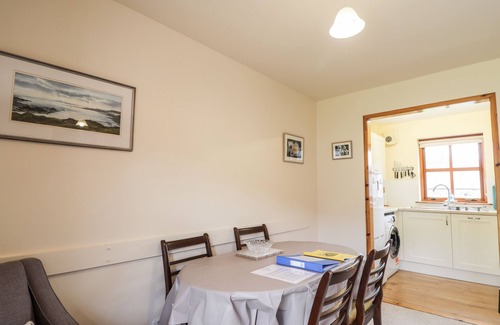 Poolewe Cottage | CHURCH HOUSE, with a garden in Poolewe