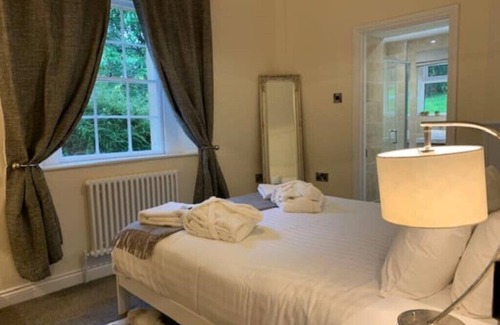 Lullington Cabin | Church Lodge, Orchardleigh Estate