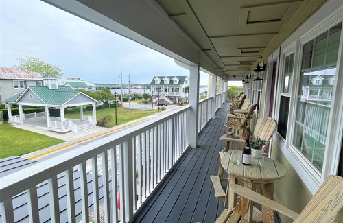 Swansboro Condo | Church Street #5 - Charming 1-bedroom condo downtown Swansboro