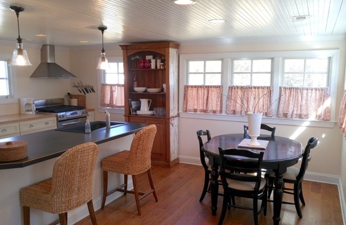 Oriental Cottage | Church Street Cottage In the village of Oriental