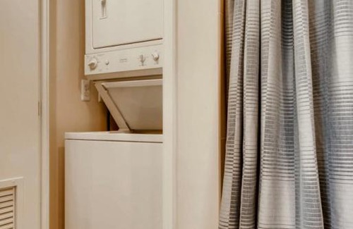 George Washington University Apartment | Churchill Living Residences