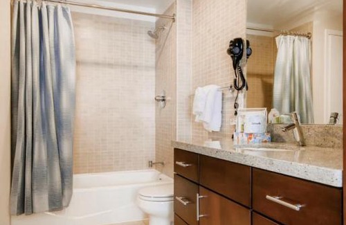 George Washington University Apartment | Churchill Living Residences
