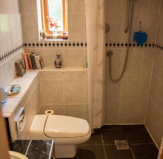 Tedstone Wafer Bed & Breakfast | Churchlands