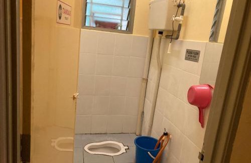 Kampung Batang Benar House | Cikgu Me Homestay