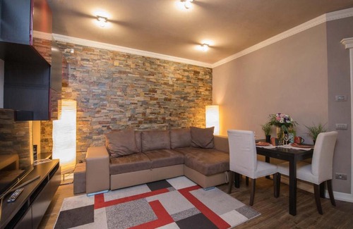 Limonta Apartment | Cimino Luxury Villas in Lake Como - Julia #1