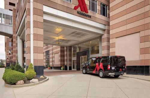 Covington Hotel | Cincinnati Marriott at RiverCenter