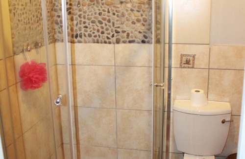 Primrose House | Cinematic Guest House where your stay makes you feel like a STAR!