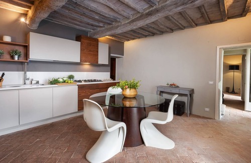 Montecatini Val di Cecina Villa | Cinque Cipressi 8, Emma Villas