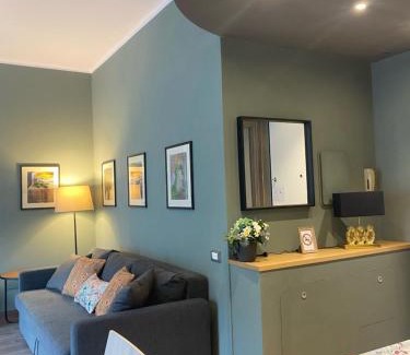 La Spezia Apartment | Cinque Terre The Arcade Apartment - Two bathrooms